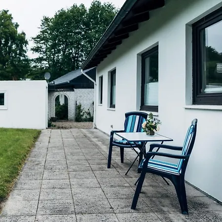 Fewo1846 - Waterkant - Strandnahe Bungalowhaelfte Mit Garten 格吕克斯堡